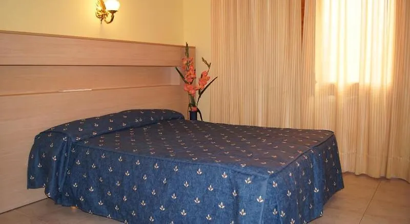 Hotel Bonsol Lloret de Mar 2*,