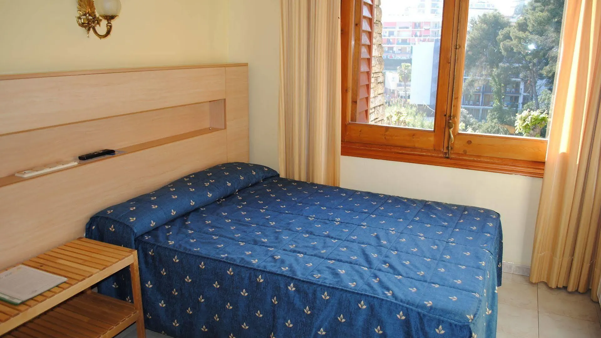 **  Hotel Bonsol Lloret de Mar Spanien